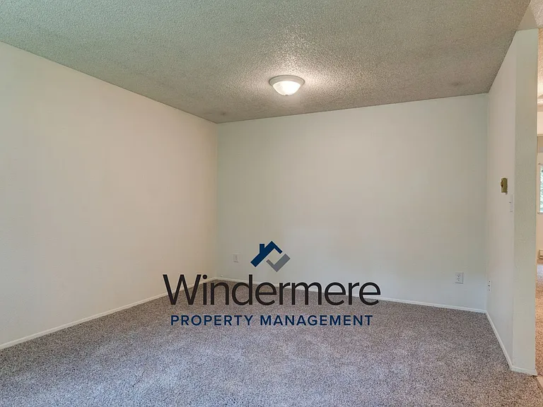 1510: 4146 Kimberly Way — Photo 7