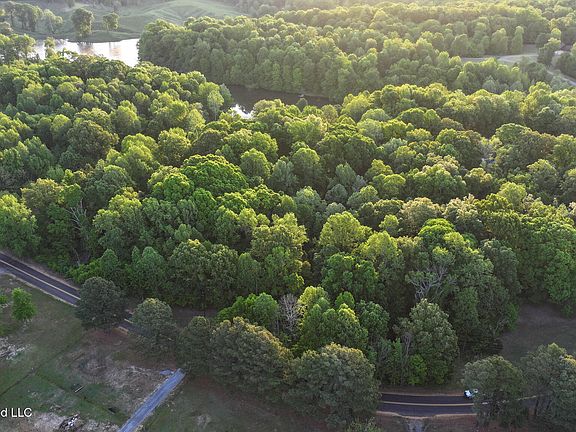 3rd image of Tanyard Rd