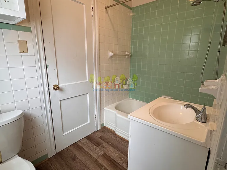 605 W Constance Rd — Photo 16