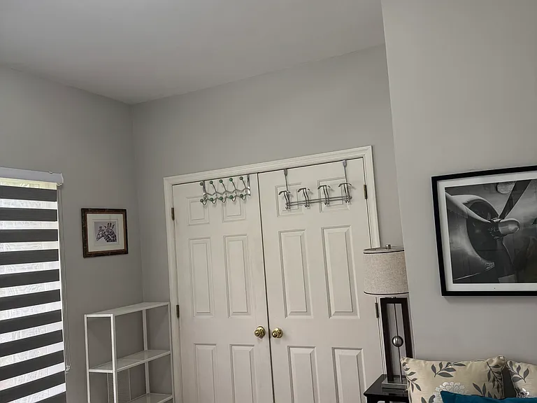 9910 Farm Pond Rd — Photo 14