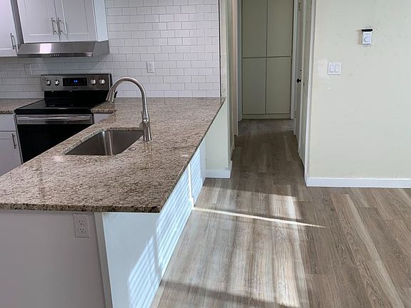 5th image of 1621 S Helen St APT B