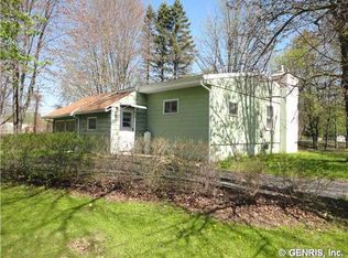 105 Ballantyne Rd, Rochester, NY 14623