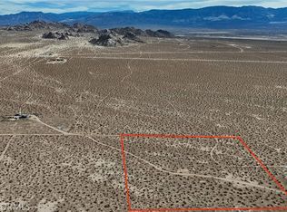 714 Esaw Rd, Lucerne Valley, CA 92356