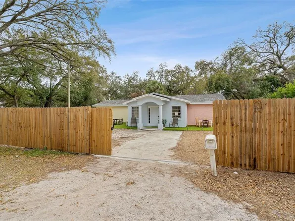 4105 E Knollwood St, Tampa, FL 33610