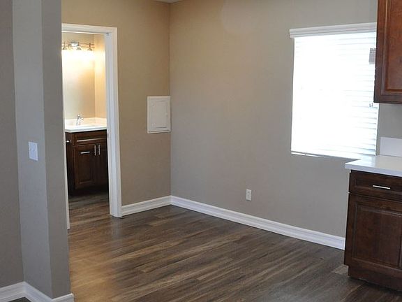4th image of 5005 Trojan Ave APT 04