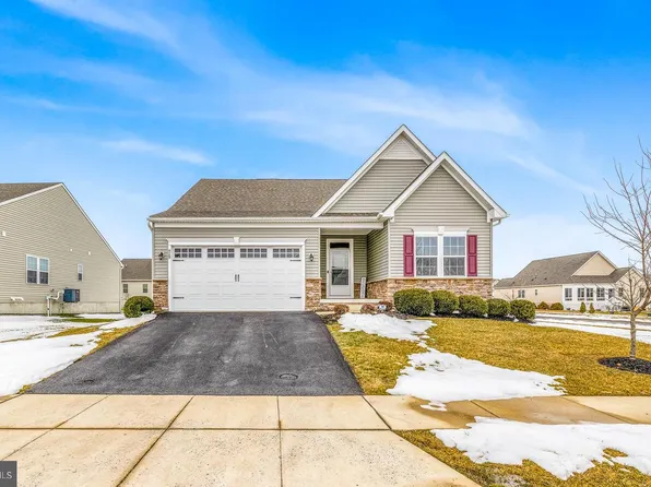 929 Robinson Rd, Townsend, DE 19734