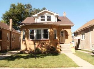 1044 S 24th Ave, Bellwood, IL 60104