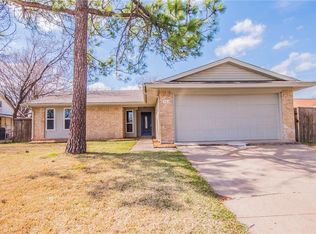 705 Via Bravo, Mesquite, TX