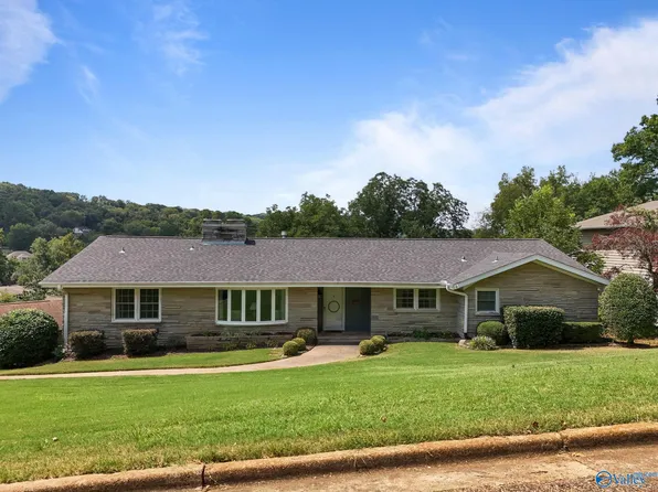 2004 Shades Crest Rd SE, Huntsville, AL 35801