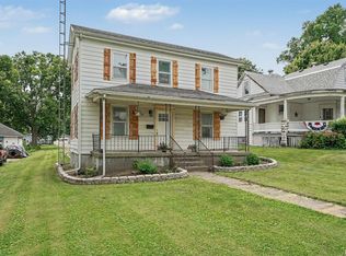 433 8th St, Lincoln, IL 62656