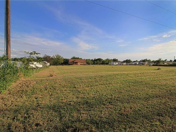 4th image of 8717 County Road 109
