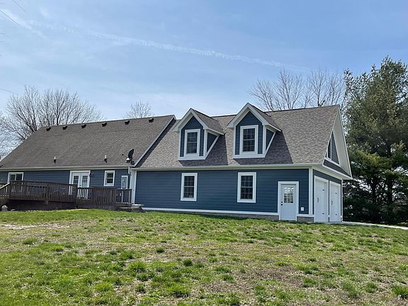 3rd image of 906 Edith Ave