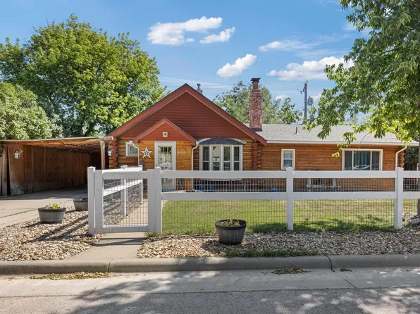 622 Harter Dr, Rapid City, SD 57702
