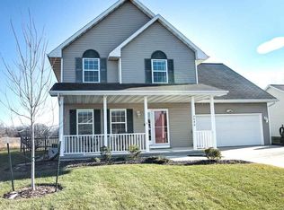 2646 Grassy Ln, Neenah, WI 54956