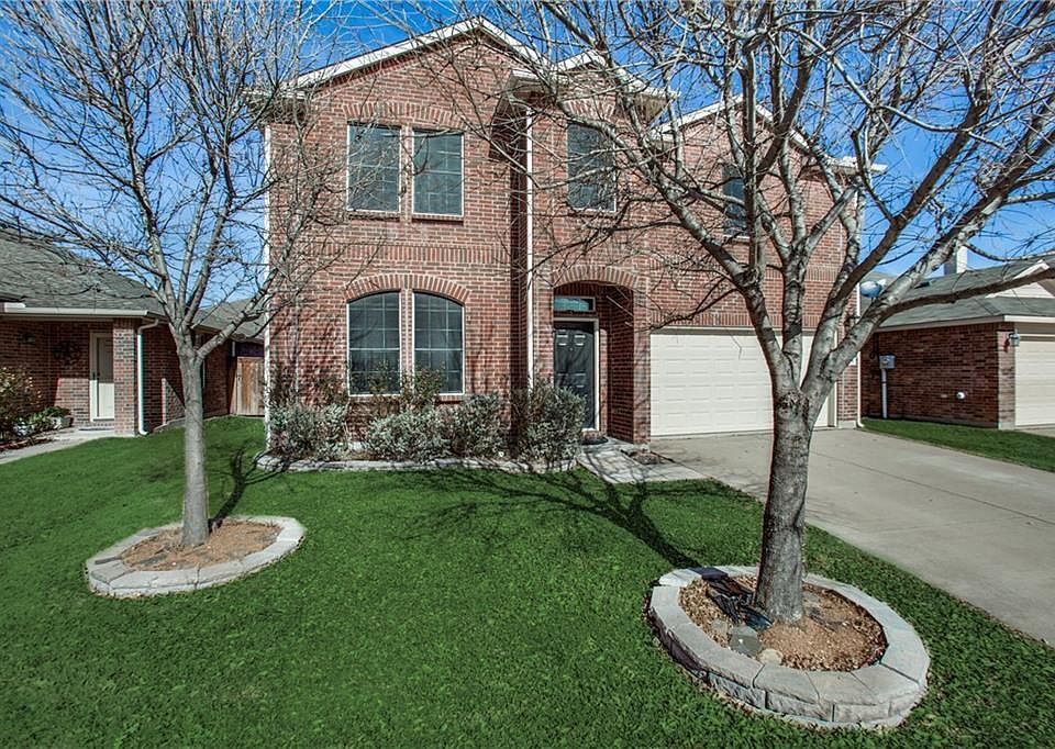 1st image of 529 Grant Ln