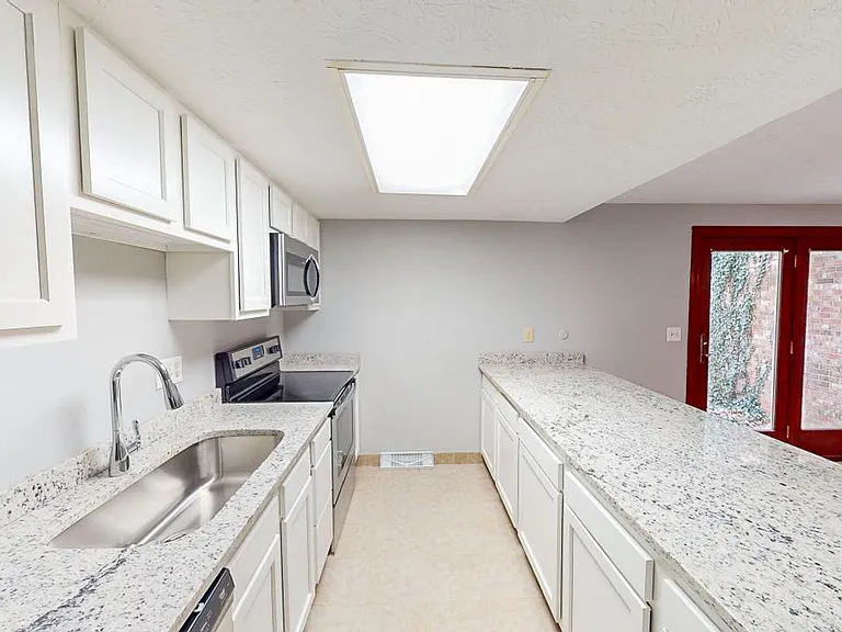 5123 Delancey St — Photo 14