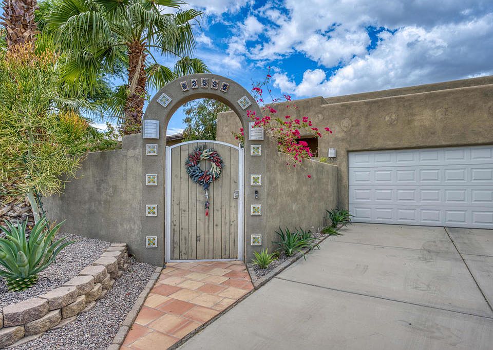 1st image of 53595 Avenida Diaz
