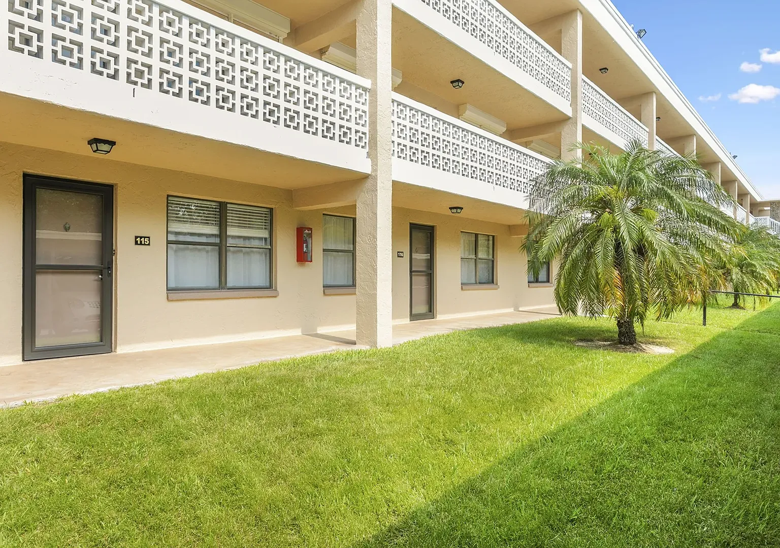 2 Bed 2 Bath Condo for Rent in 55+ Peaceful Community! — Photo 2