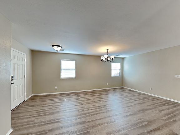 4th image of 18362 W Mission Ln