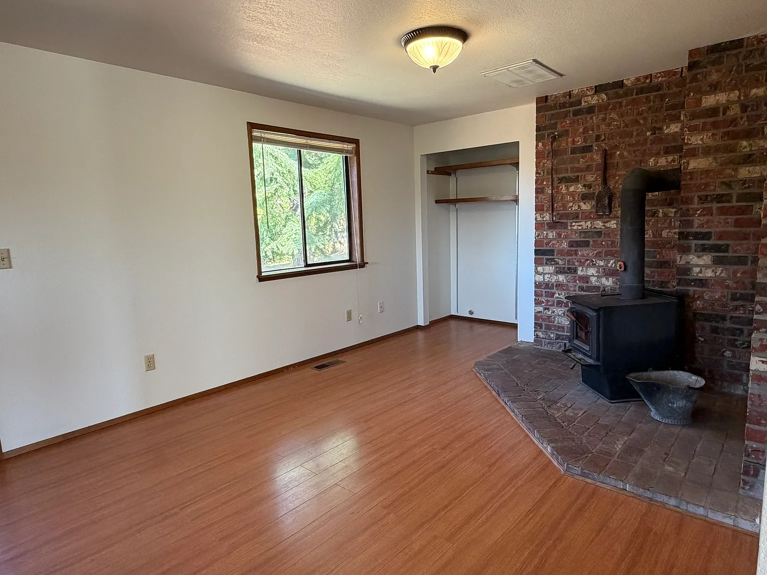 2 bed, 1214 sqft, $2,500 — Photo 4