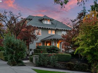 2233 SW 18th Ave, Portland, OR 97201