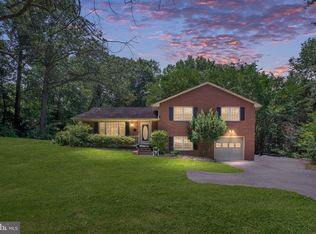 1028 Ficklen Rd, Fredericksburg, VA 22405