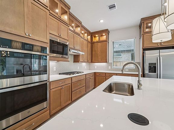 4th image of 25926 N Outrider Banks Cir