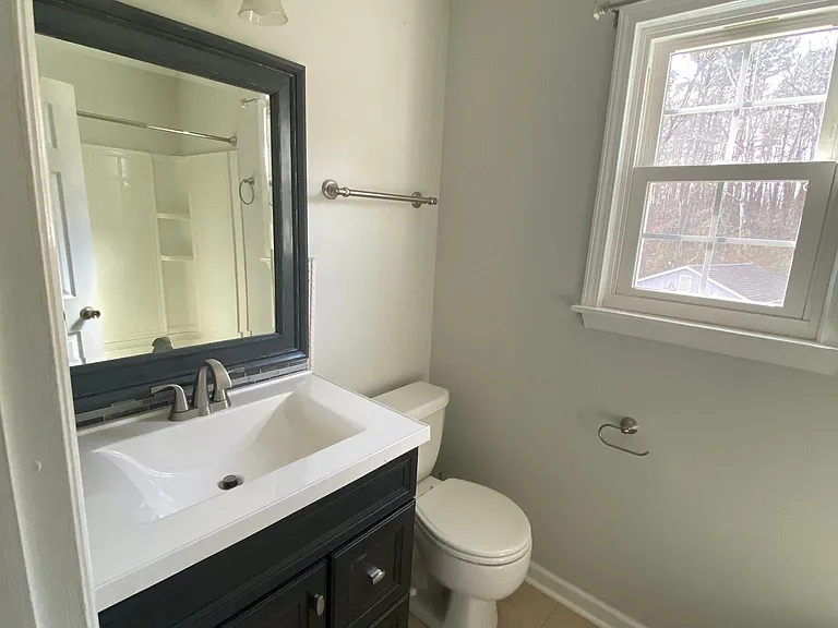 8232 Meadowdale Ln — Photo 31