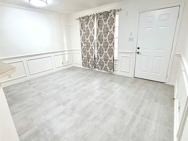 12502 Venus Park Ln — Photo 8