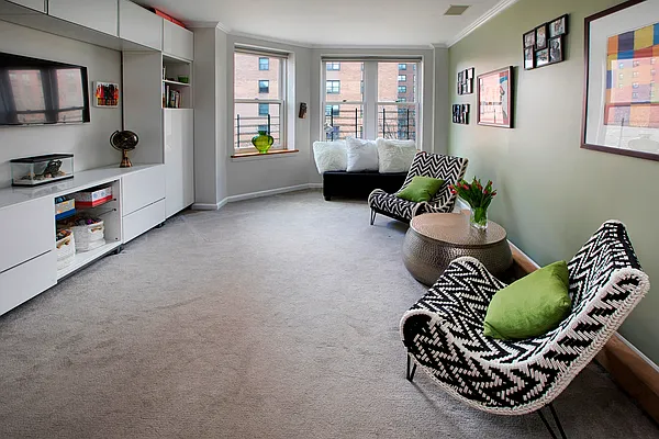 Rented by Keller Williams NYC | media 19