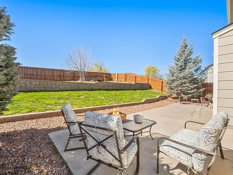 7323 Willowdale Dr — Photo 32