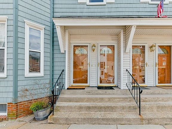 243 Emerson Boston (South Boston) Unit Photo 2
