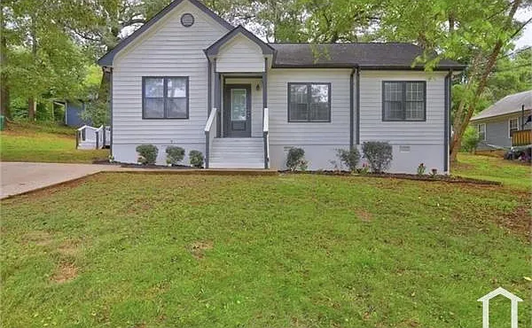 2024 Collier Cir W — Photo 6