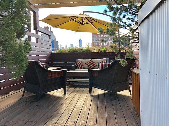 5th image of 227 W 16th St APT 5E