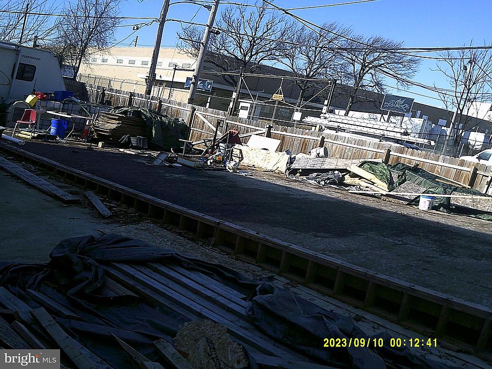 2nd image of 3760 N 10th St