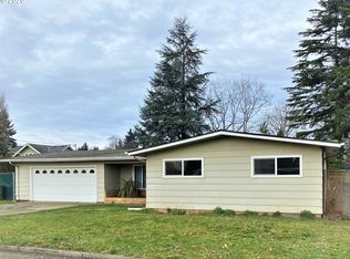 555 Hermanson St, Woodburn, OR 97071