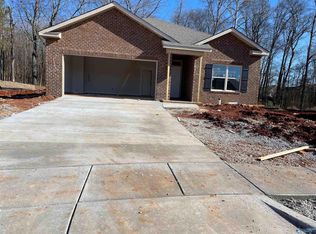 103 High Leaf Dr, Harvest, AL 35749