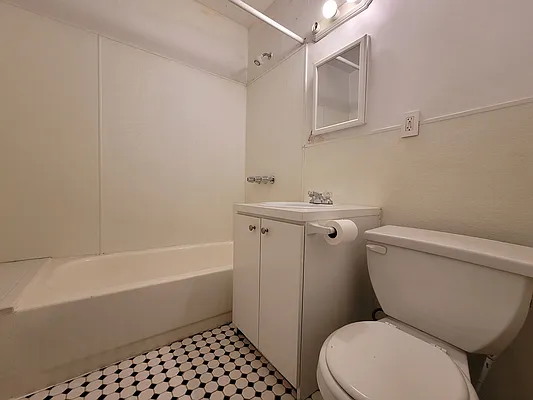 Rented by Julien Aractingi, LREB | media 5