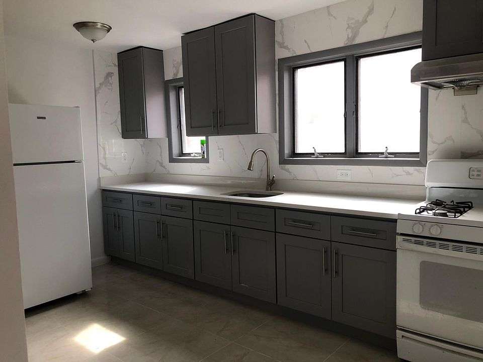 1st image of 111-15 43rd Ave Floor 3