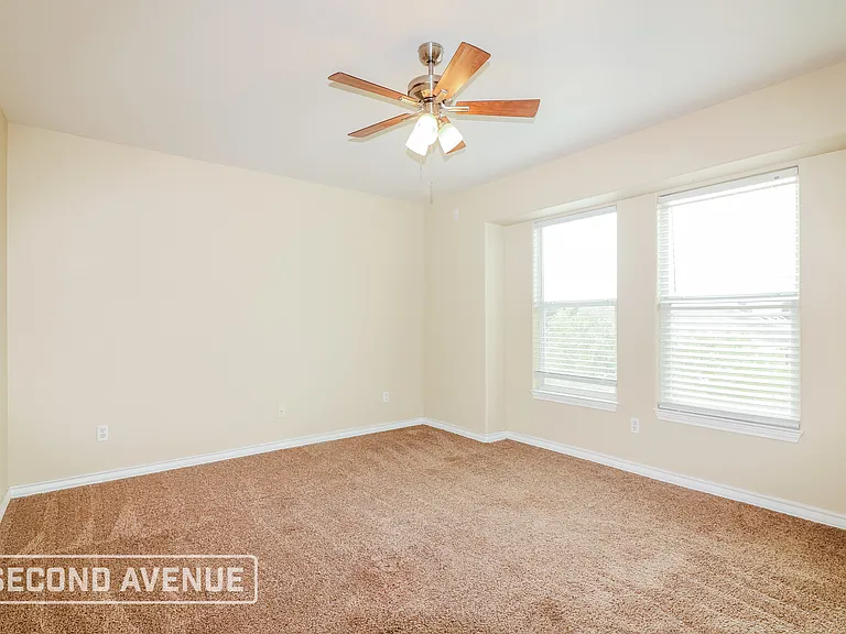 2425 Mystic Star Dr — Photo 13
