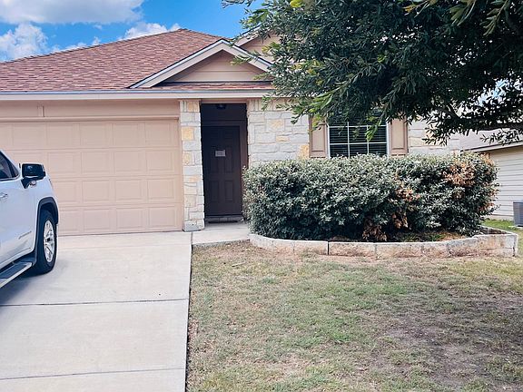 4th image of 121 Brazoria Trl