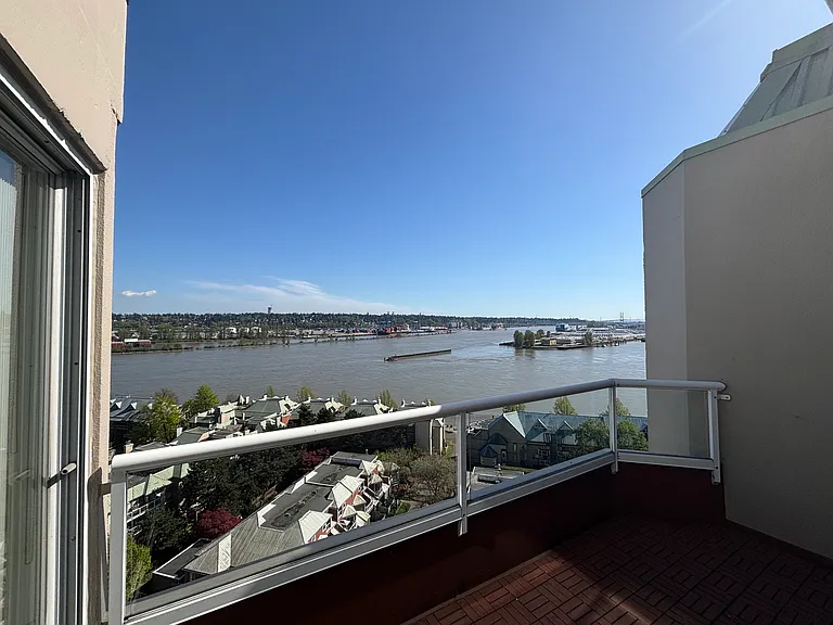 1065 Quayside Dr #1702 — Photo 17