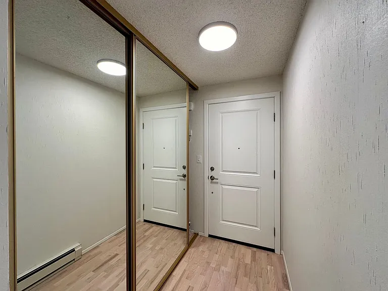 600 S State St #407 — Photo 10