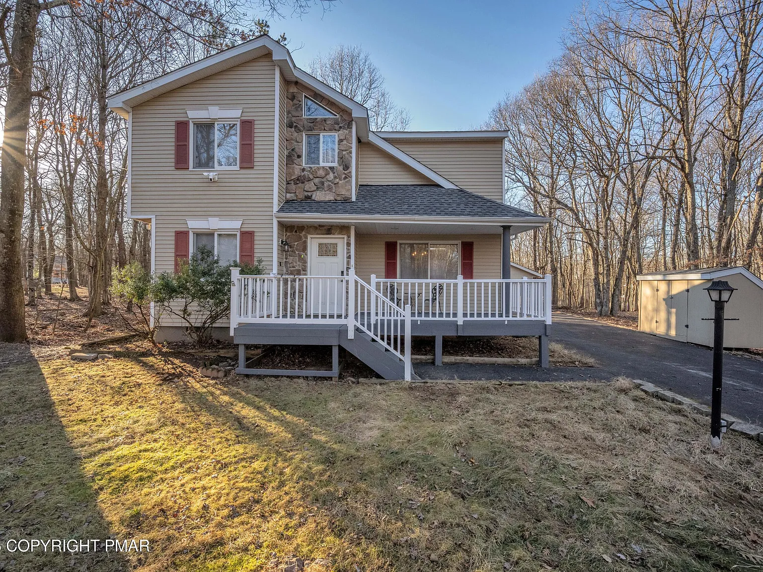 4 bed, 1.5 bath, 1820 sqft, $2,700 — Photo 2