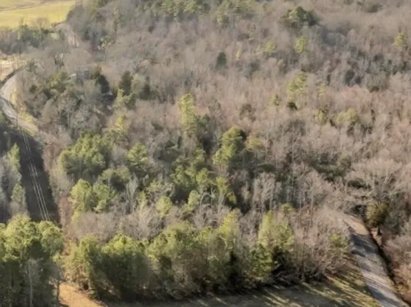 1728 Chestuee Rd NE, Cleveland, TN 37323