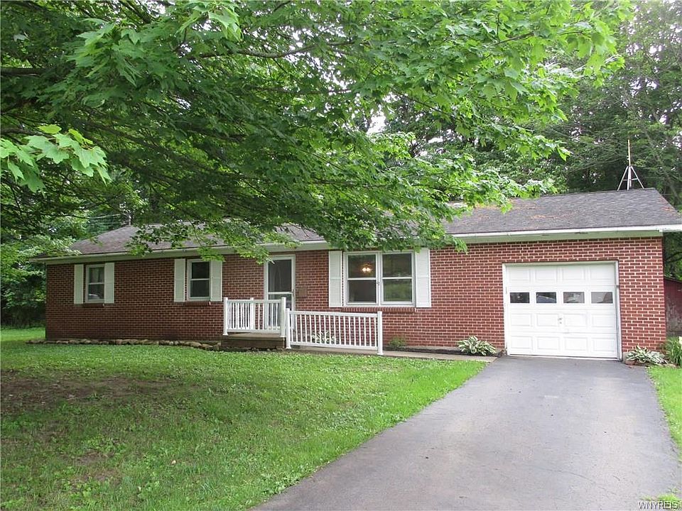 1st image of 15322 Armes Ct