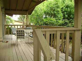 5th image of 935 Vista Ct
