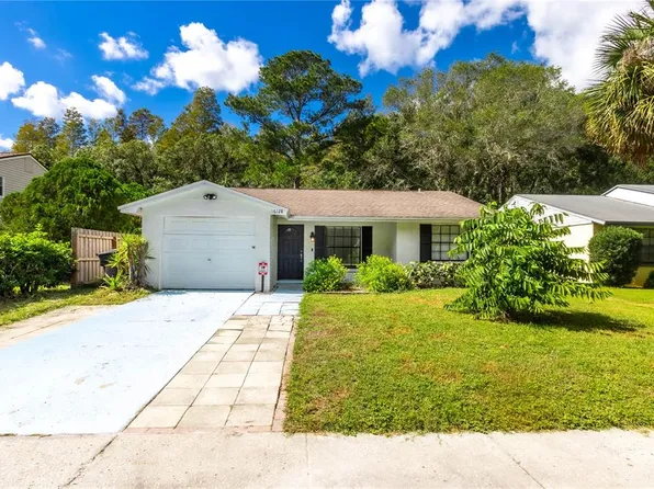 16128 MANORWOOD CIRCLE, TAMPA, FL 33624