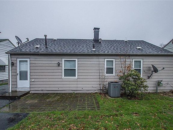 4th image of 1120 Orchard Heights Dr