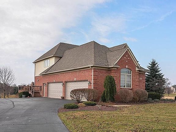 3rd image of 9030 McKendry Dr